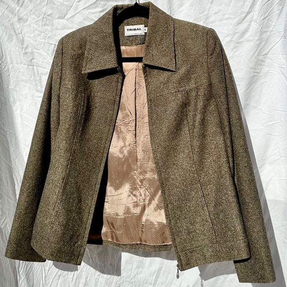 Cropped Speckled Weave Wool and Cotton Blend Jacket w Zipper Detail - Picture 1 of 4